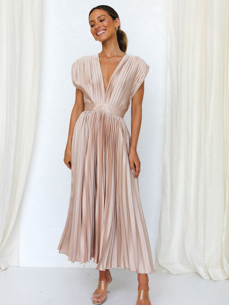 Solid Color V-neck Sleeveless Midi Dresses