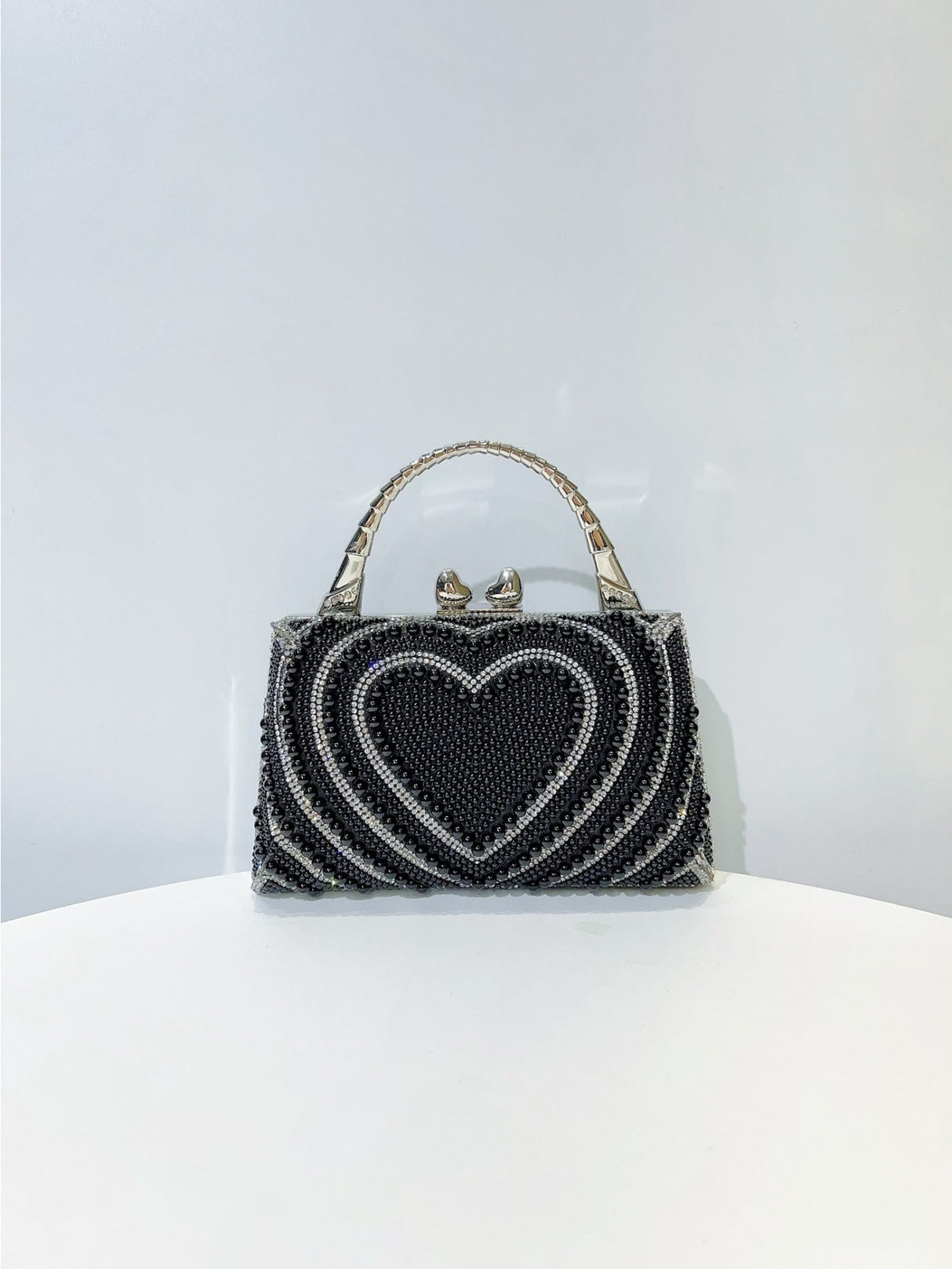 Liber Four Seasons ACC Pearl Love Saddle Bag