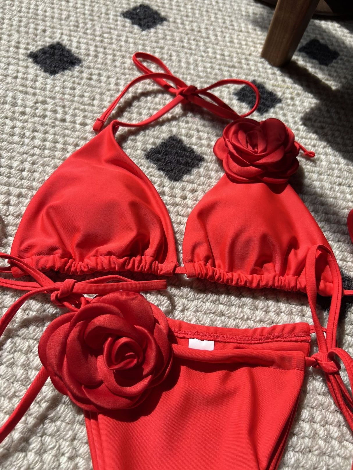 Solid Color Rose Drawstring Two-piece Swimsuit Bikini