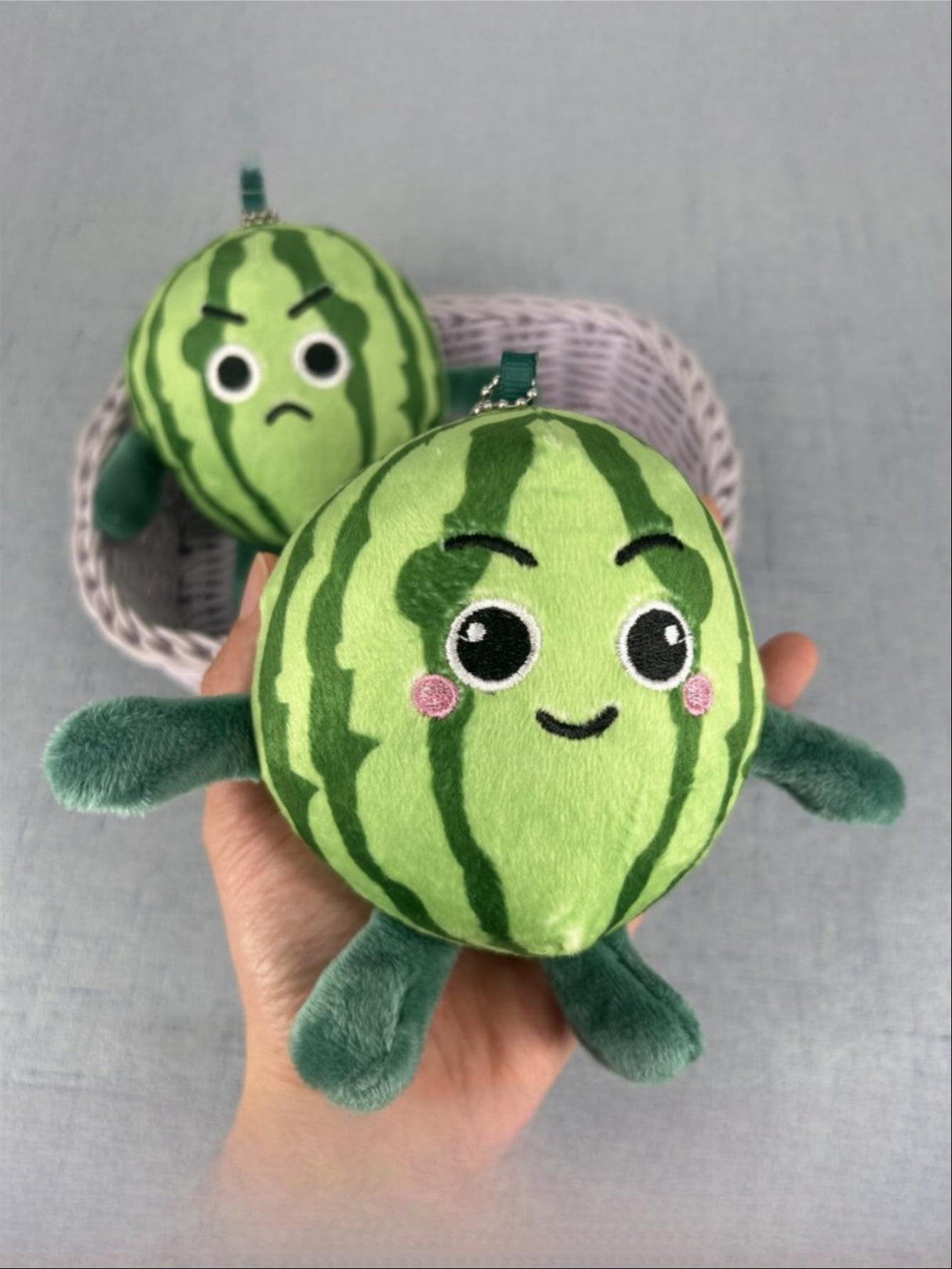 Wassermelonen-Puppen-Schlüsselanhänger