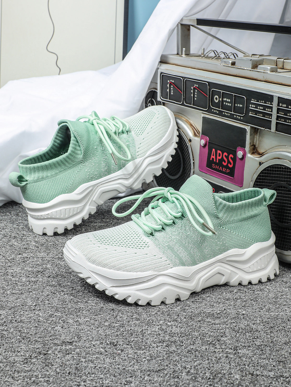 Color-blocked Unisex Casual Sneakers