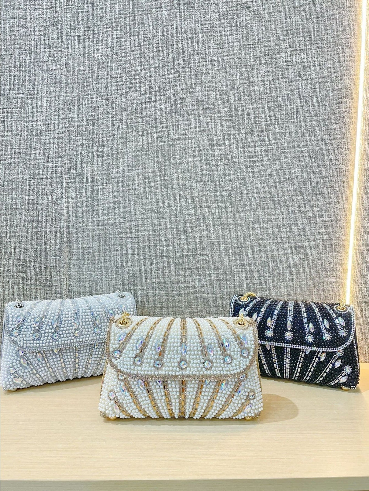 Liber Four Seasons ACC Beaded Diamond Dumpling Bun