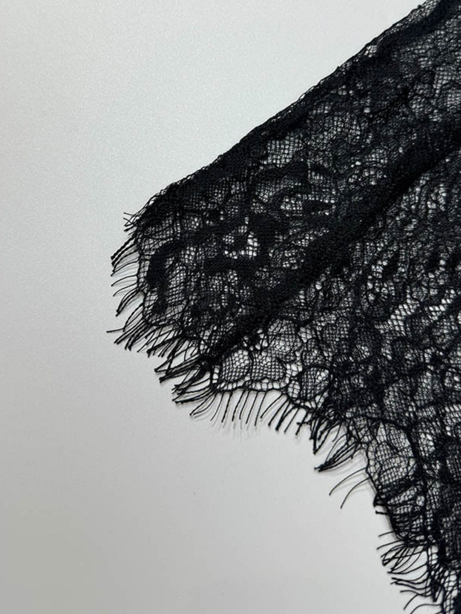 【SHIP AS USUAL】Deep V Perspective Lace Camisoles