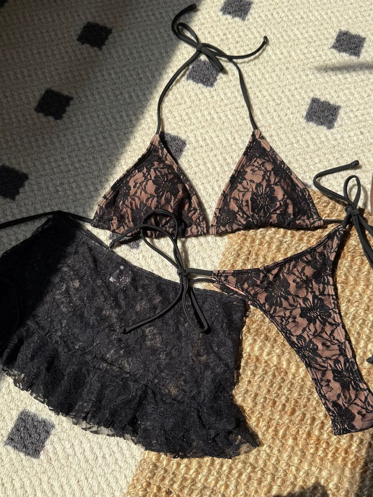 Sexy Lace Cutout Bikini Three-Piece Set For Beach