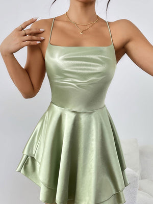 Camisoles, Mini- und kurze Kleider mit Swingkragen, rückenfrei, mit Kordelzug