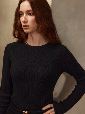 One-piece Seamless Crew Neck Pullover Sweater
