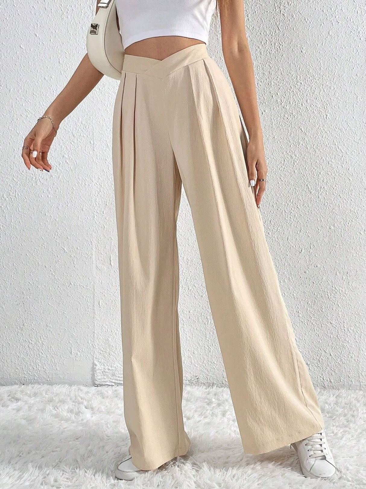 Pleated Casual Wide-Leg Trousers