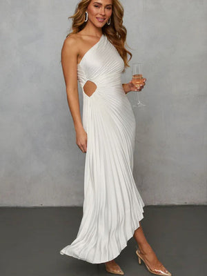 Robes maxi plissées en satin, une épaule, encolure asymétrique, couleur unie