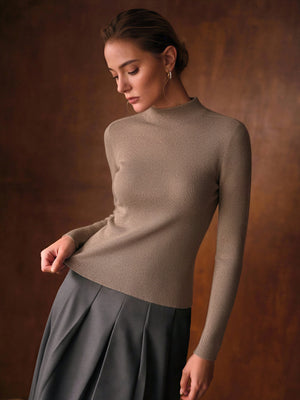 One-piece Seamless Mock Neck Base Sweater