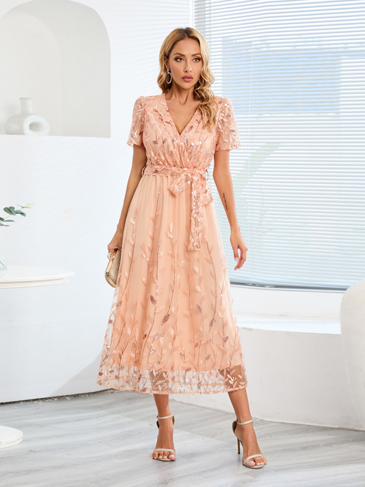 Embroidery And Glitter Mesh Dress V-neck Short Sleeve Maxi Dresses