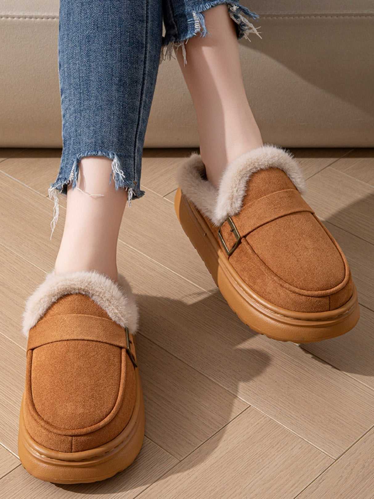 Solid Color Thick-soled Slippers
