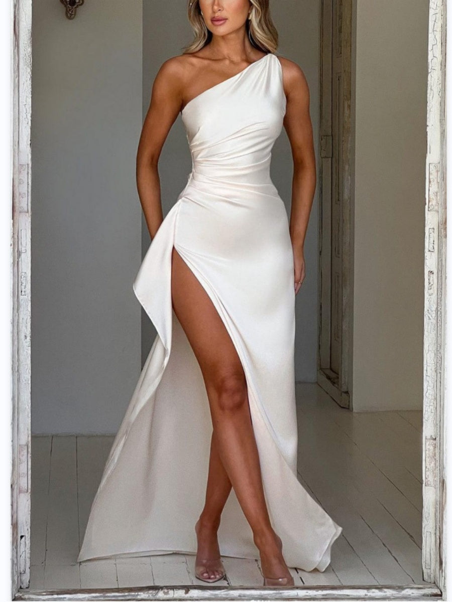 Sloping Shoulders Backless Satin High Fork Maxi Dresses