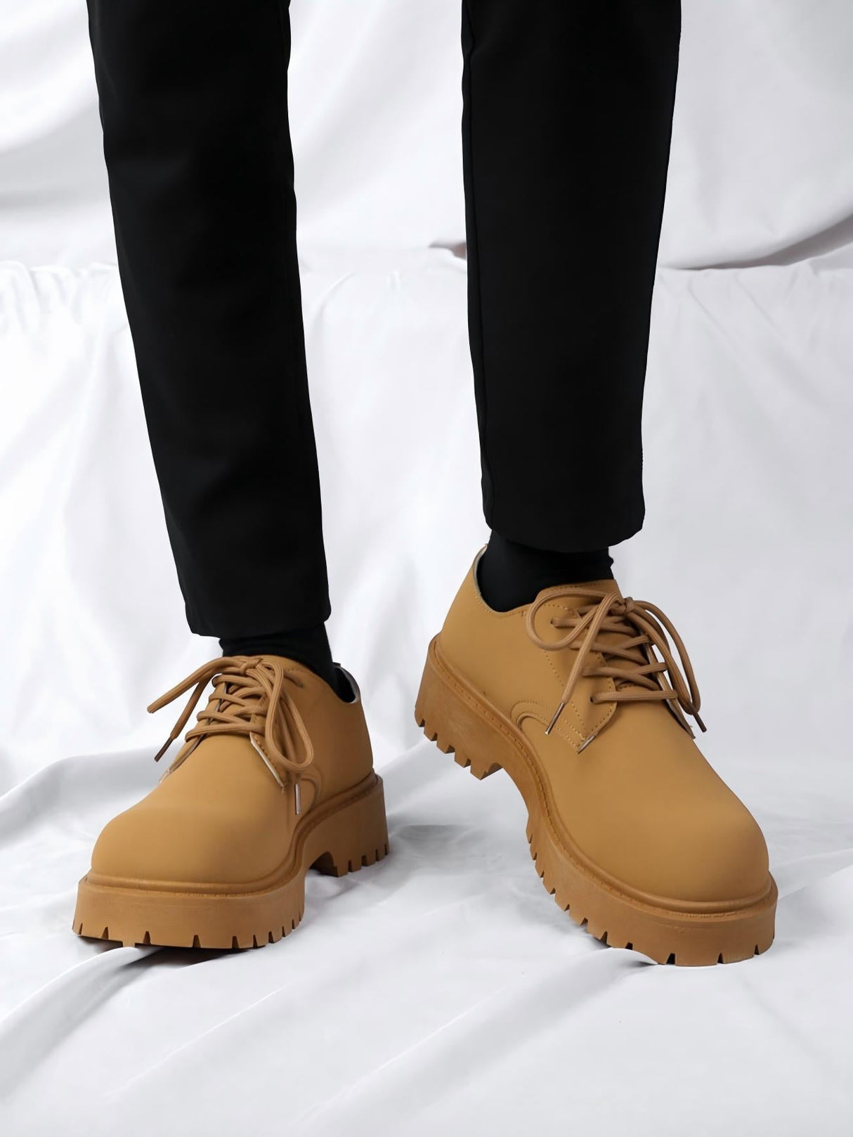 Chaussures Derby jaunes