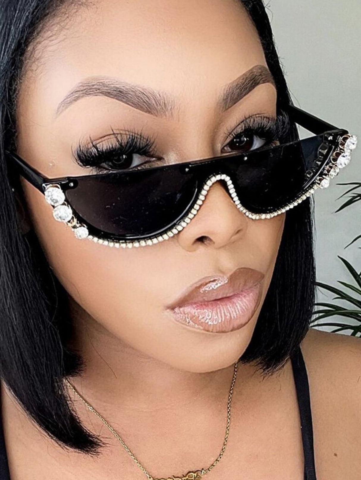 Rhinestone Half-rimmed Sunglasses