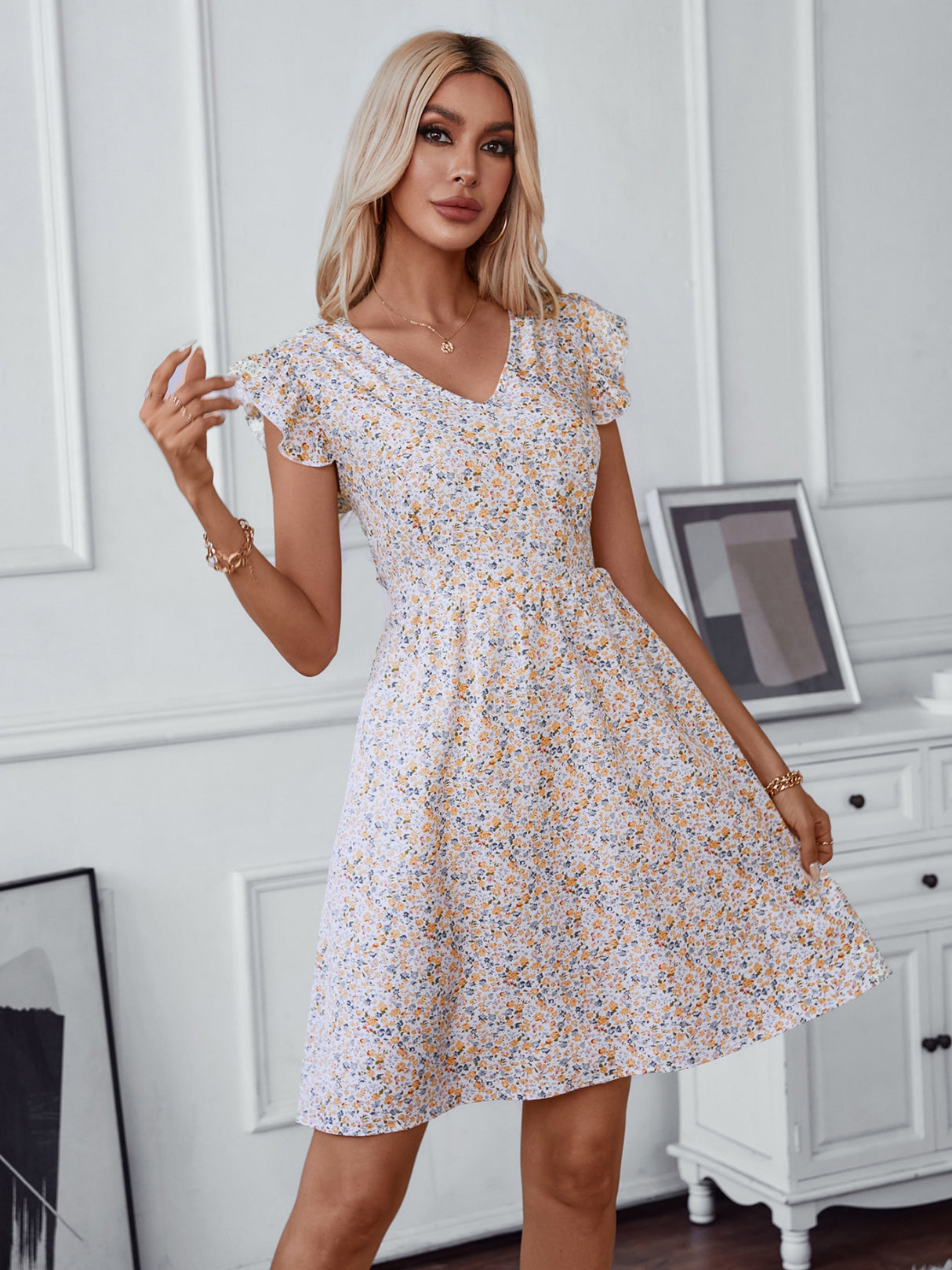 Printed Lace-up Backless V-neck Ruffled Sleeves Mini&Short Dresses