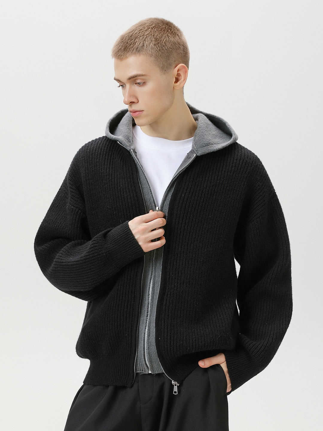Liber Autumn Neutral wear Cardigans