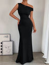 Sexy Long Sleeveless Dress With Off-shoulder Neckline And Pleated Waist