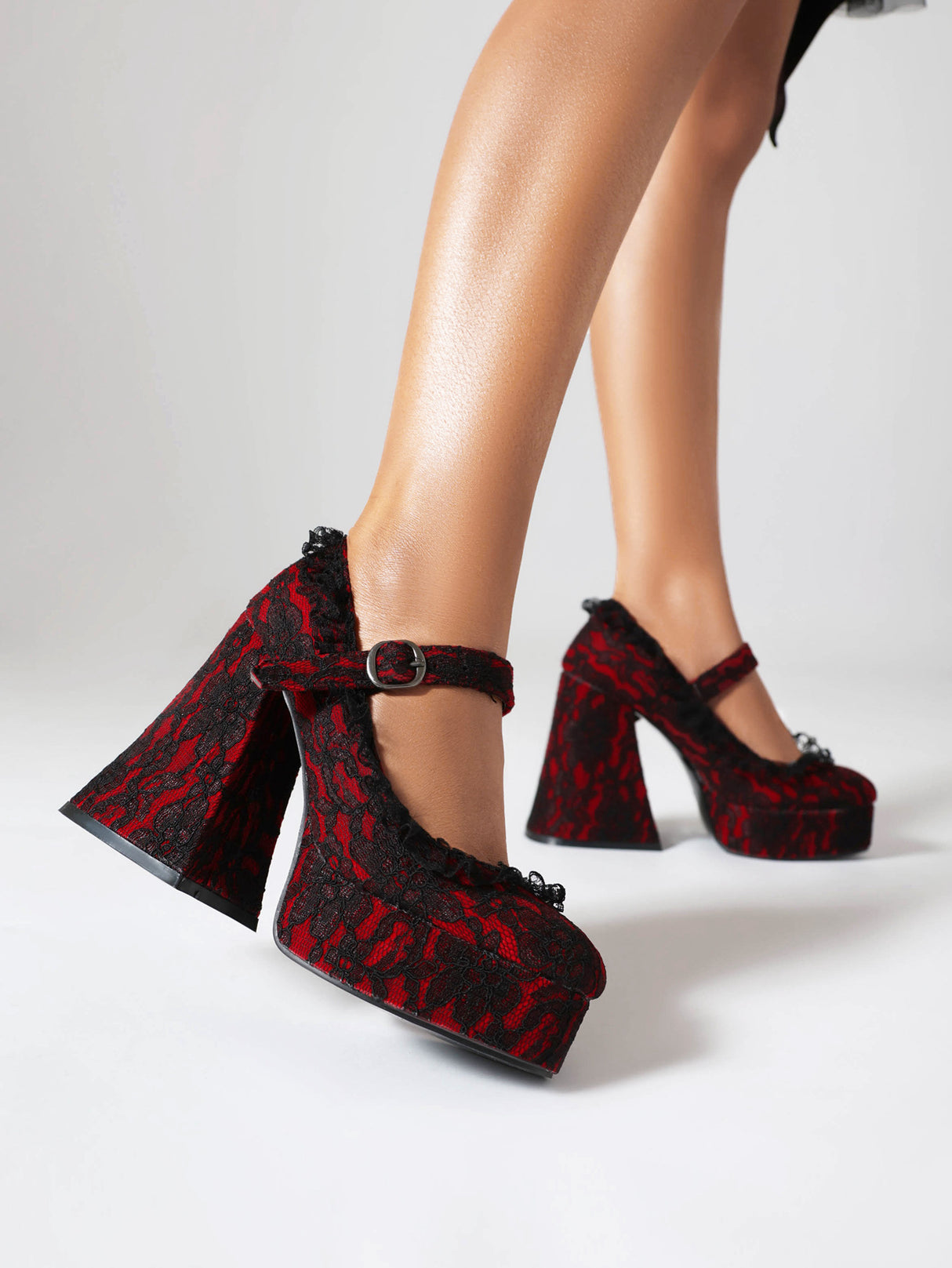 Platform Mary Jane Shoes With Strappy Soles And Lace Details 6639