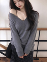 Slim-fitting Knit Sweater