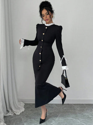 Black And White Color-blocked Velvet Fitted Long Dress