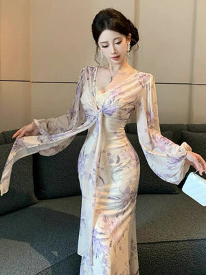[Slip Dress + Floral Cardigan] Sexy Two-Piece Set With Printed V-Neck Lace Trim And Slim Fit