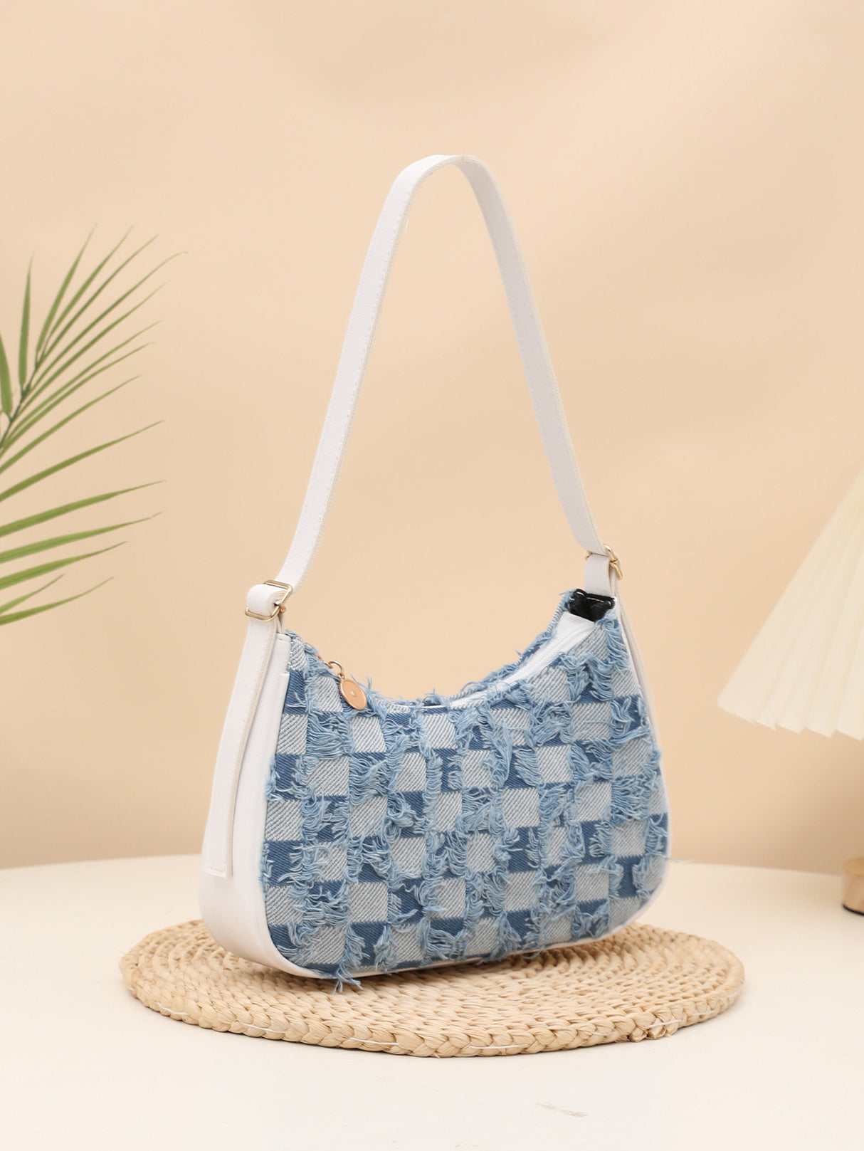 Colorful Straw Shoulder Bag For Vacation