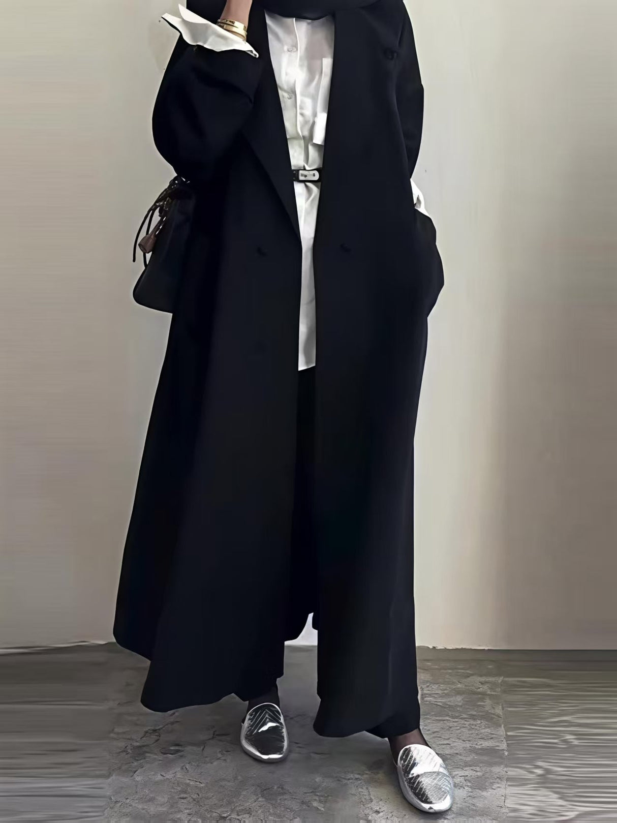 Black Mid-length Long Sleeve Coats