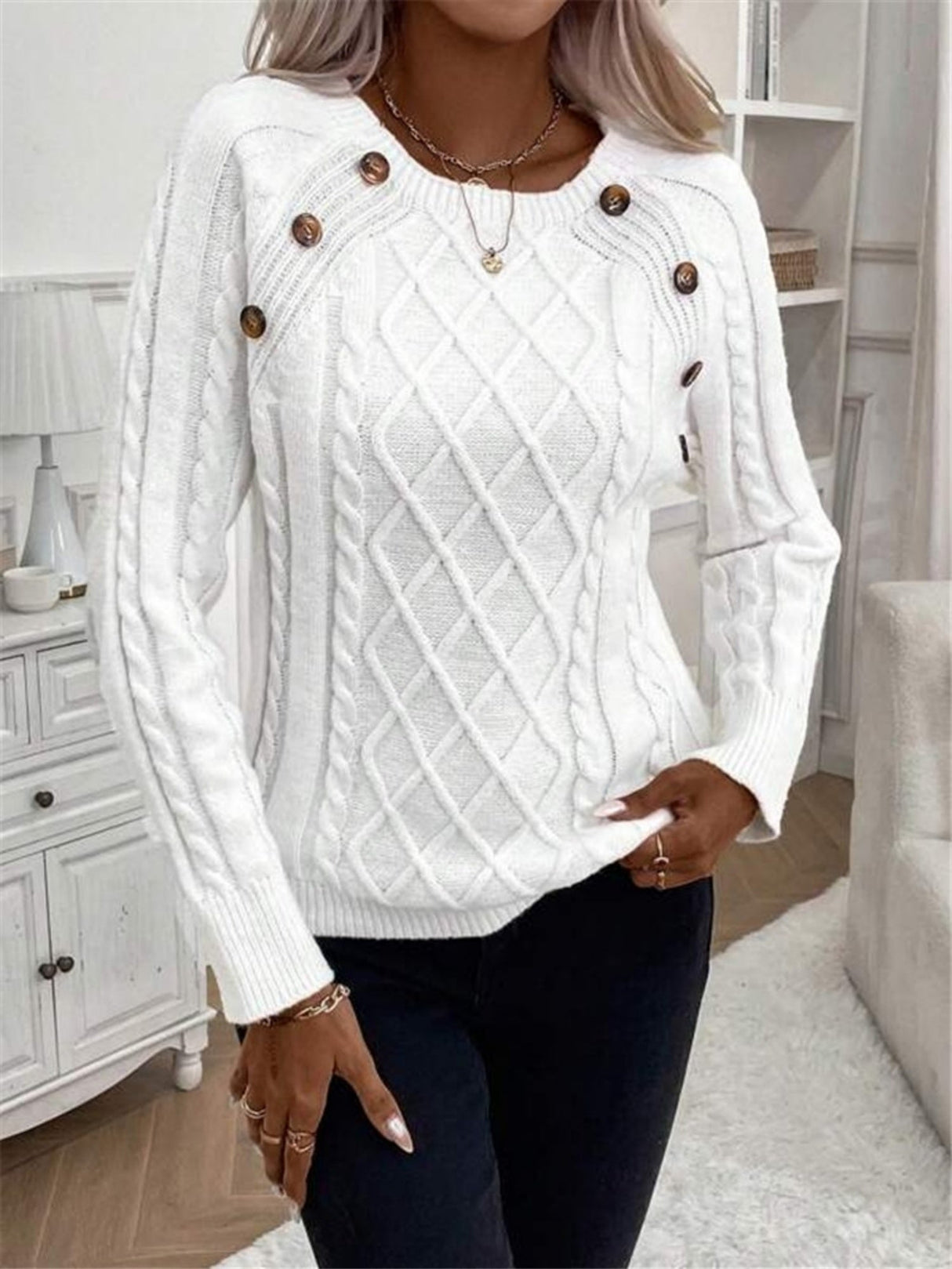 Buttons Raglan Sleeves Twisted Flower Knitted Crew Neck Sweater