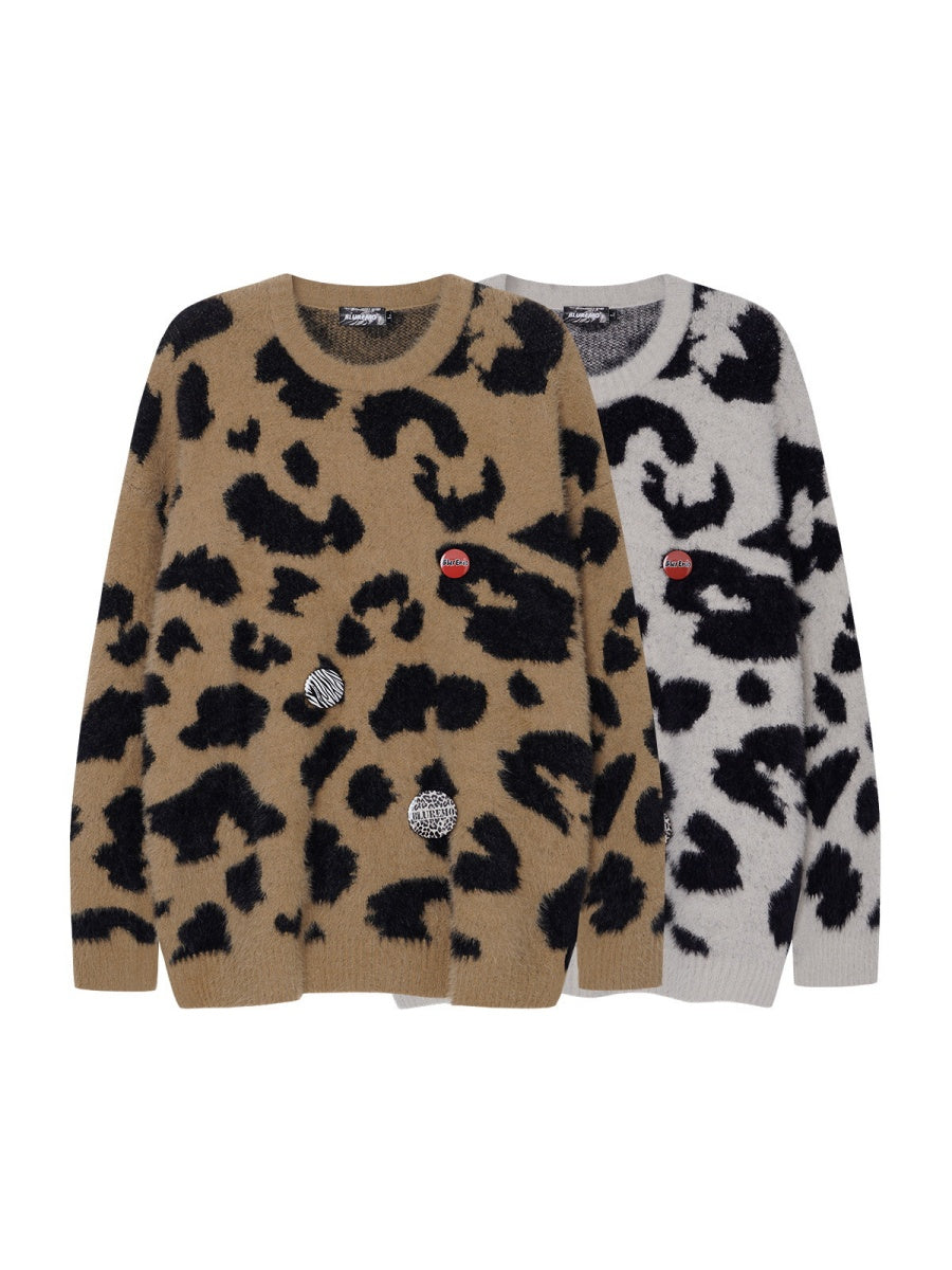 Leopard Metal Badge Loose All-match Crew Neck Sweater