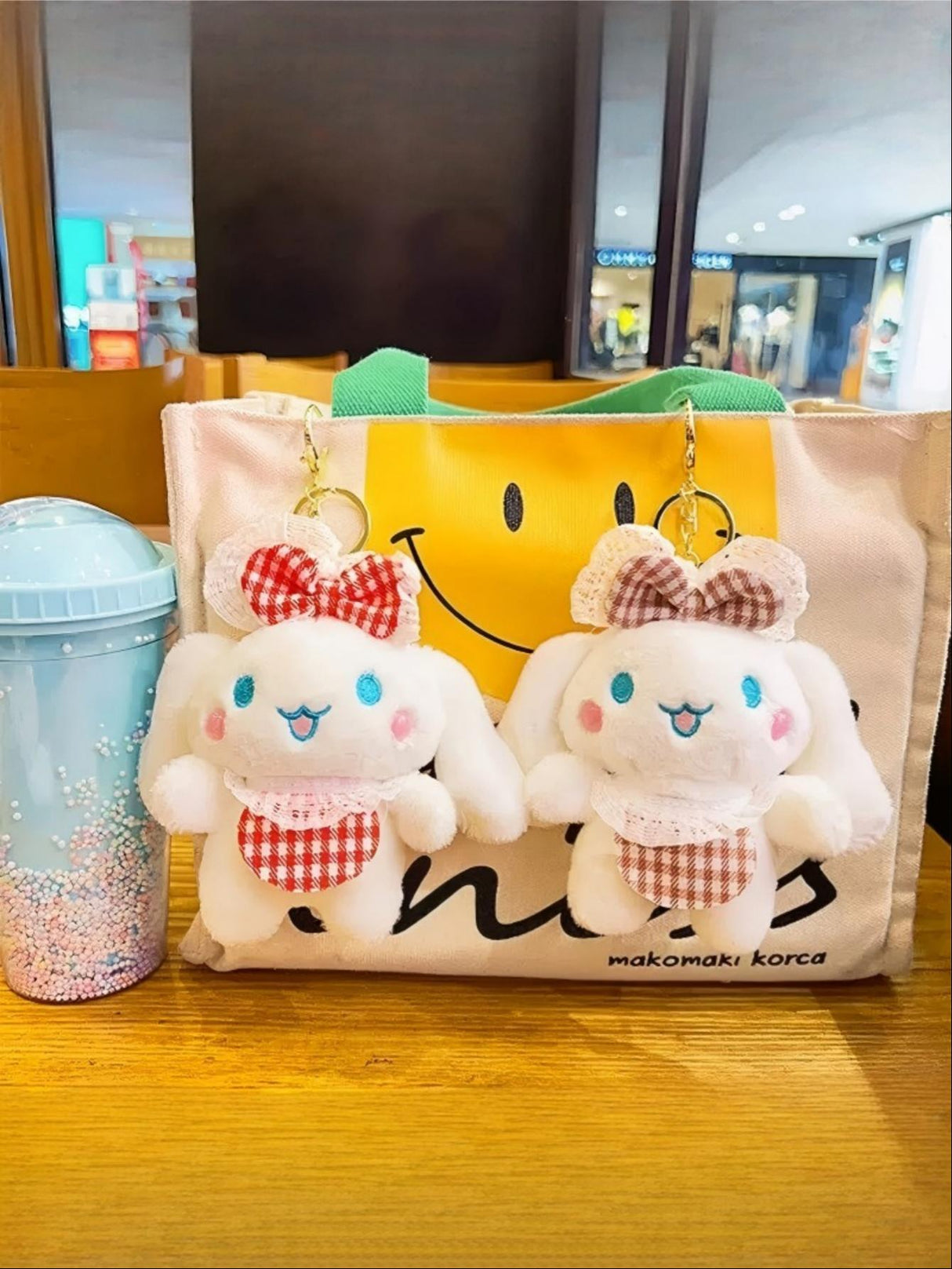 Plüschhasen-Schlüsselanhänger