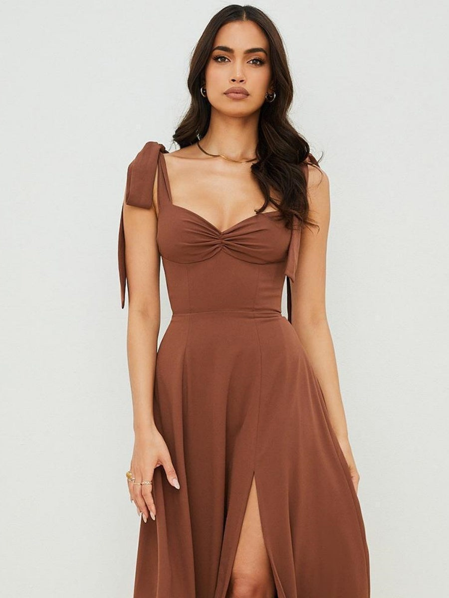 Maxikleider für Brautjungfern und Cocktailpartys mit Schnürung und Schlitz