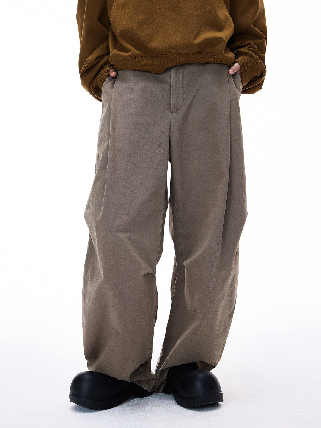 Liber Autumn Neutral wear Solid Color Pants