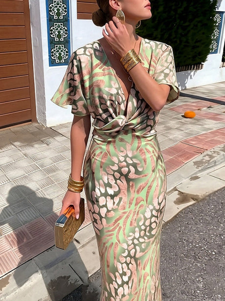 Robes maxi à imprimé floral, col en V et manches courtes