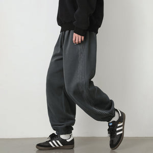 Color-blocked Loose-fit Foot Binding Sweatpants