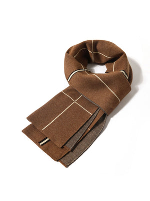 Schals aus Imitationswolle mit Streifenmuster und farblich abgestimmten Schals