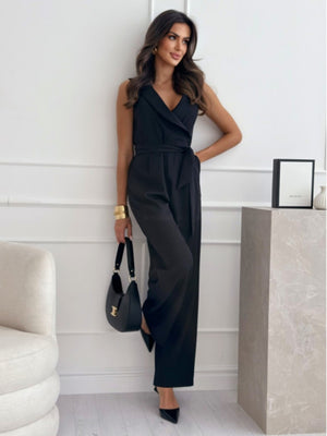 V-neck High-waisted Jumpsuit With A Fitted Waist And Tie