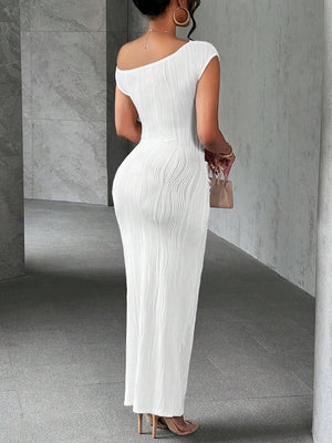 Water Ripple One-shoulder Long Dress