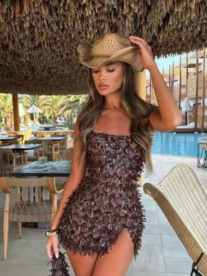 Débardeurs, robes moulantes à épaules dénudées, robes fendues, robes Mao Mao de soirée, mini-robes et robes courtes