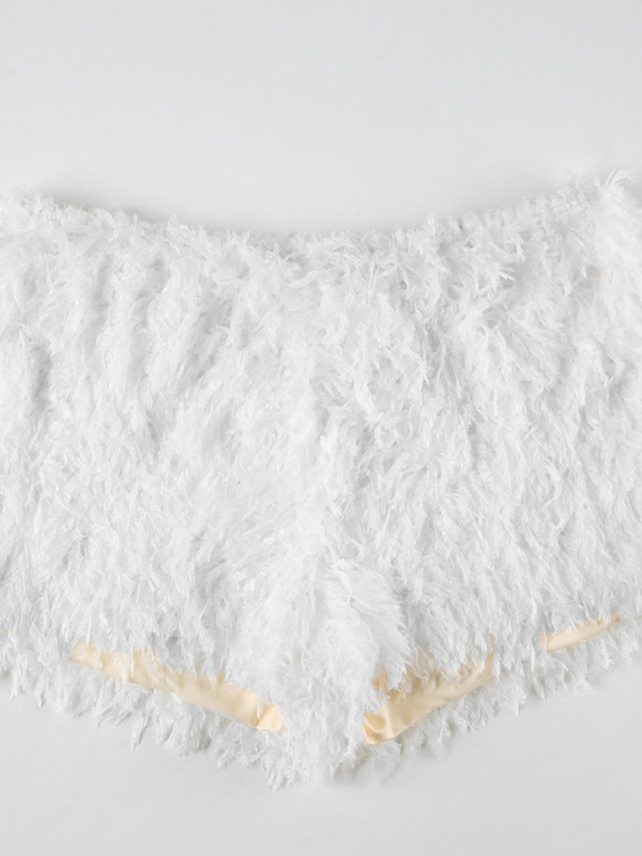 Weiße Mao Mao Shorts, warm und eng anliegend, mit niedrigem Bund