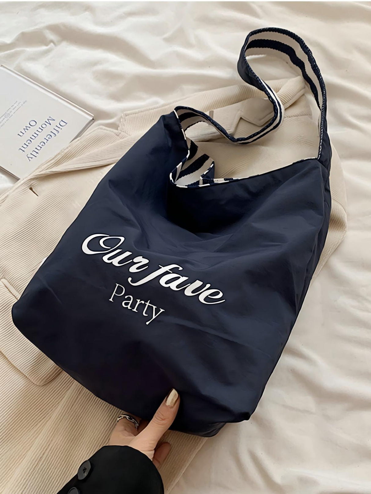 Striped Canvas Reversible Versatile Commuter Shoulder Bag