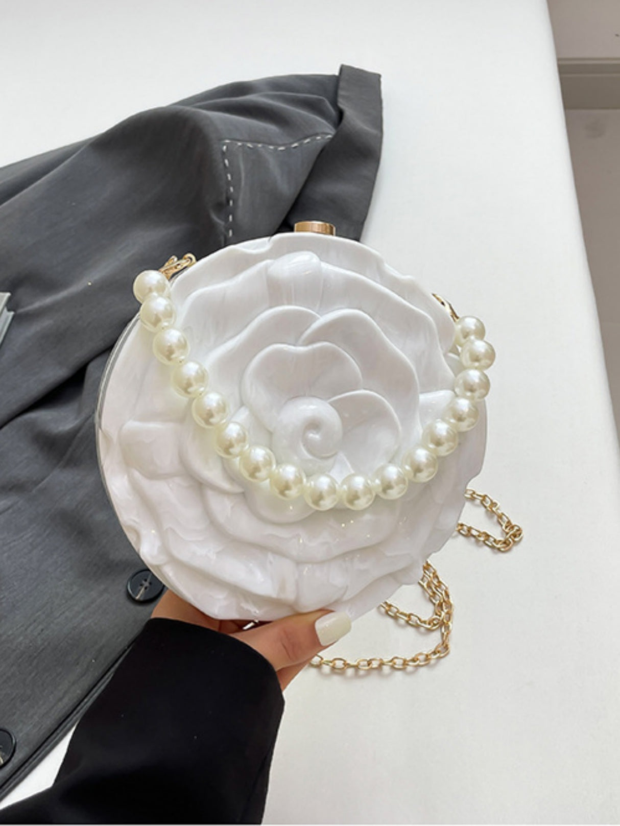 Flower-shaped Round Evening Shoulder Bag