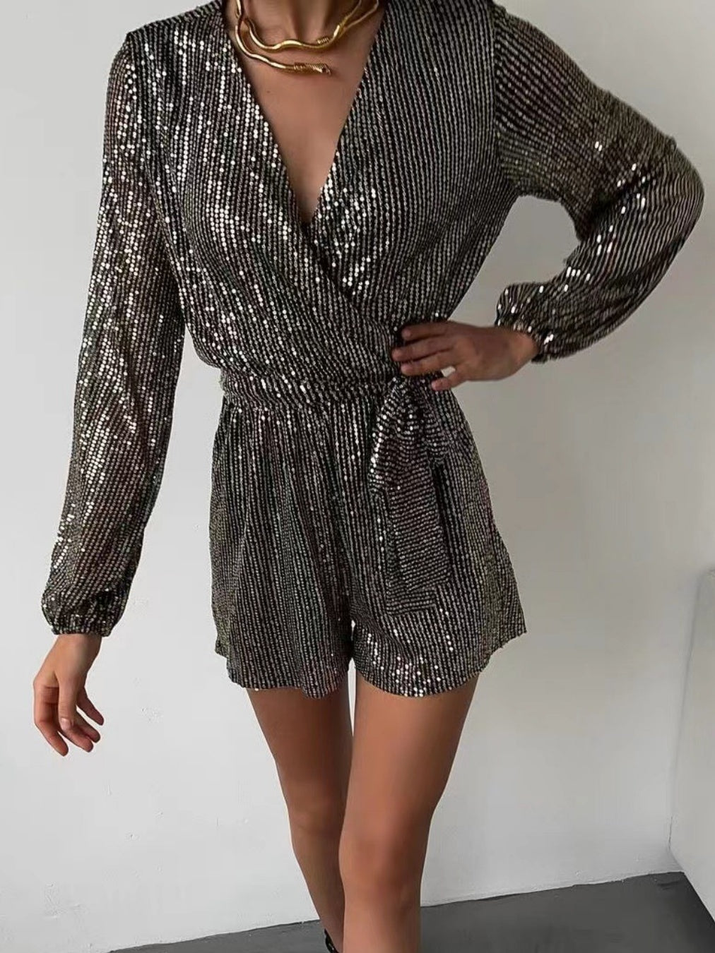 Sequins Long Sleeve V-neck Mini&Short Dresses