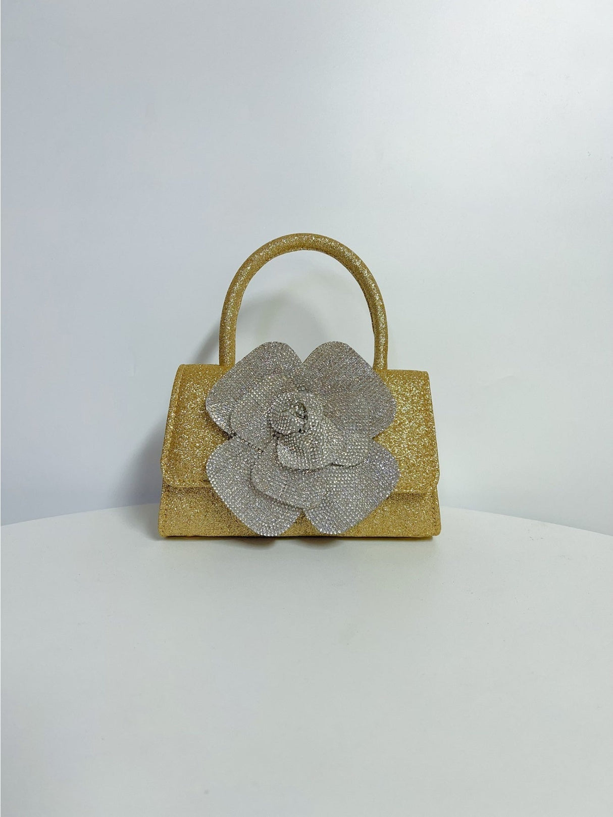 Liber Four Seasons ACC Flower Small Square Bun