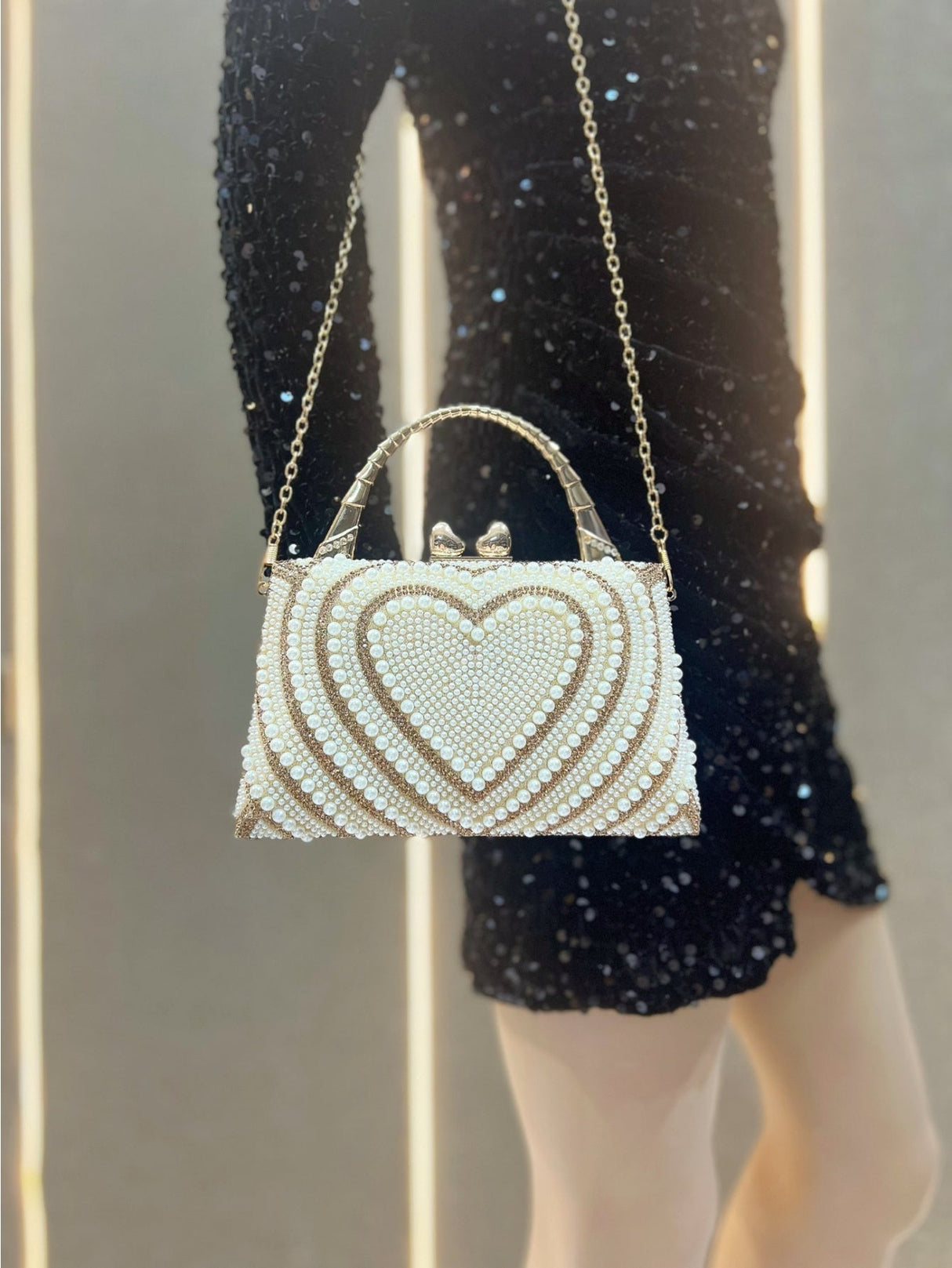 Liber Four Seasons ACC Pearl Love Saddle Bag