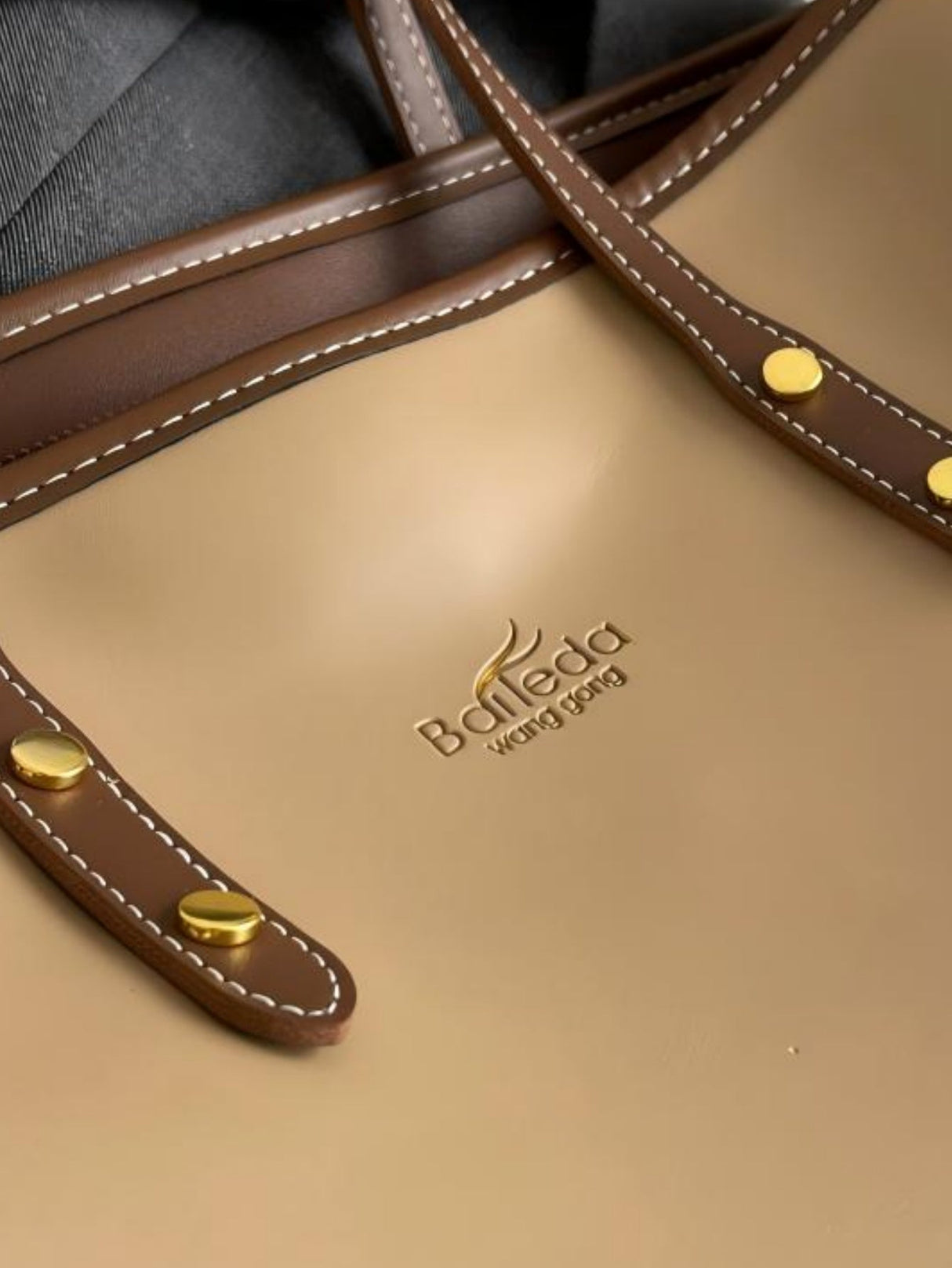 Large Capacity Tote Bag