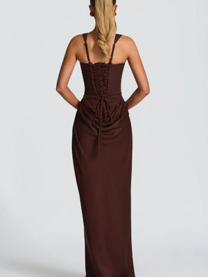 Corset à baleines, débardeurs plissés, robes maxi sans manches moulantes