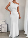 Sexy Long Sleeveless Dress With Off-shoulder Neckline And Pleated Waist