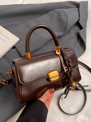 Retro-style Buckle Versatile Handbag