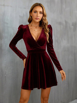 V-neck, Leg-of-mutton Sleeves, Fitted Waist, A-line Silhouette, Long Sleeves, Velvet Short Dress