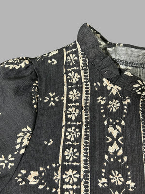 Geometric Print V-neck Long-sleeved Shirt